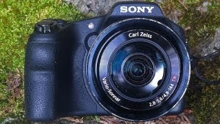 Sony Cybershot DSCHX200V Review [upl. by Uzia]