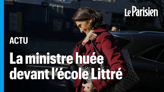 La ministre de l’Éducation nationale huée lors de son arrivée à l’école publique Littré [upl. by Lacym]