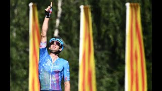 Victoire historique de Hugo Houle au Tour de France  Entrevue [upl. by Adnov]