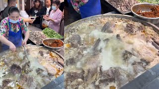 A Chinese Guy Cook Free Meals Food for the old on the Street in the Countryside [upl. by Retse]