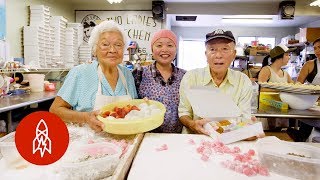 Taste Hawaii’s Famous Mochi [upl. by Eglantine719]