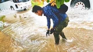 Unclogging Storm Drains in Heavy Floods Major Flood Drainage by Clearing Drains [upl. by Manoff583]