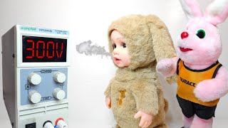 Overvolting toys 12 Smoking baby and HIGH VOLTAGE Duracell [upl. by Eldnar]