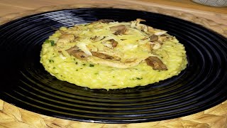 risotto de poulet aux champignons🍛😋ريزوطو الايطالي بالدجاج والفطر [upl. by Yelhak77]