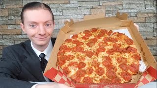 Pizza Huts NEW The Edge Pizza Review [upl. by Stace151]