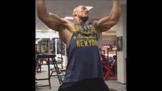 Dwayne quotThe Rockquot Johnson´s Workout in Budapest  Hercules FOCUS 2013 [upl. by Prevot]