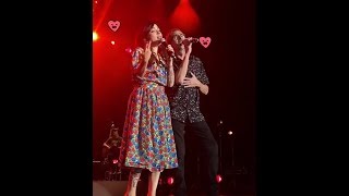 Mon Laferte cantando junto con Los Auténticos Decadentes [upl. by Decca]