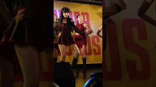 221209 버스터즈 BUSTERS Pinky Promise 민지 fancam BUSTERS IN TOKYO Tower Records Shibuya [upl. by Harelda]