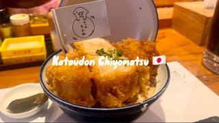 Osaka’s Biggest Katsudon 🇯🇵 Japanese Street Food Vlog  Katsudon Chiyomatsu [upl. by Kinemod]