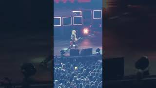 Avril Lavigne DVD The Best Damn Tour I Can Do Better [upl. by Aluino]