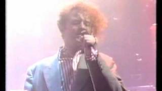 HQ  Simply Red  Holding Back The Years  Top of the Pops 1986 [upl. by Lull778]