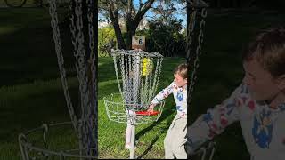 Alfred Cox Park Frisbee Golf Course Gisborne [upl. by Nehte]