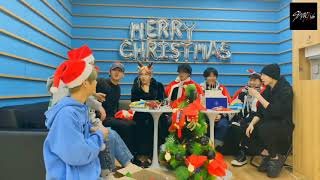 Stray Kids Christmas Wish 22Dec19 [upl. by Cioffred]