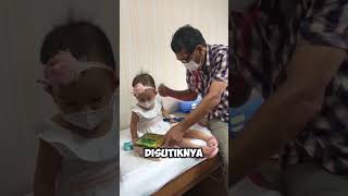 Cara dokter anak suntik anak kecil [upl. by Chien]