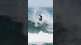 1 top turn 🌊 surf surfing portugal [upl. by Norabel]