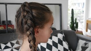 Tuto coiffure  Une tresse collée sur le côté [upl. by Atsed477]