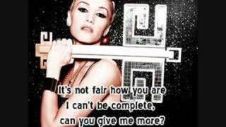 quot4 In The Morningquot  Gwen Stefani Lyrics Included [upl. by Ahseinod]