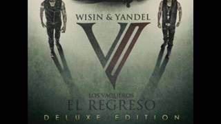 Wisin amp Yandel  Muévete [upl. by Thagard335]