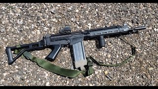 Picatinny Dust Cover Para FN FAL Installation [upl. by Aiekram]