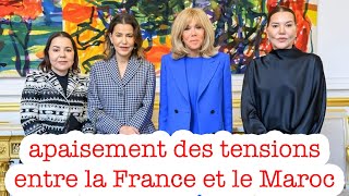 Brigitte Macron élégante en bleu  pour un diner si attendu avec les soeurs du Mohammed 6 à lÉlysée [upl. by Loziram]