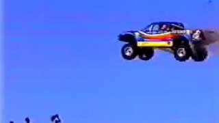 Robby Gordon Big Gap Jump Thanksgiving Glamis 2000 1 [upl. by Archambault182]