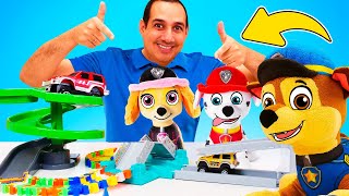 ¡La CARRERA EXTREMA de coches con los Paw Patrol Juegos de coches con la Patrulla Canina [upl. by Renny886]