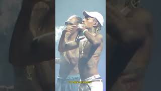 WIZ KHALIFA VS SNOOP DOGG SMOKING CONTEST LIVE ON STAGE shorts [upl. by Michaeline806]