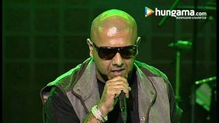 Aas Paas Khuda  Vishal amp Shekhar Live Digital Concert  09022011 HD [upl. by Suzi570]