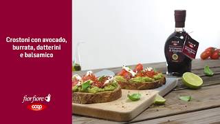 Crostoni con avocado burrata datterini e balsamico [upl. by Akzseinga]