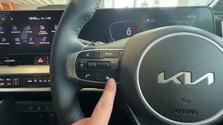 Kia Sportage  How to use the steering wheel buttons and Cruise Control [upl. by Mackay]