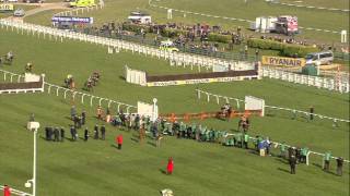 2016 Ryanair World Hurdle  Thistlecrack  Racing TV [upl. by Maril]