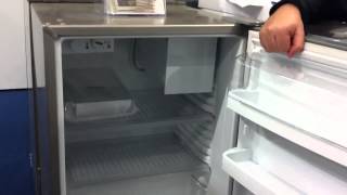 Fisher amp Paykel 115Lt Bar Fridge P120RSX [upl. by Einitsed]