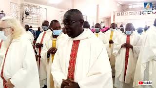 CELEBRATION DE LA MESSE CHRISMALE DANS LARCHIDIOCESE DE POINTE NOIRE [upl. by Intyrb]