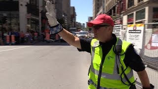 How to directing traffic at a busy intersection [upl. by Strade]