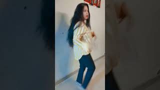 Rara Riri Rara youtubeshort song musicsong viralshort shorts dance [upl. by Ayhdnas]