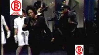 Michelle feat Dr Dre quotNicetyquot LIVE1990Extra Verses Rare [upl. by Negam]