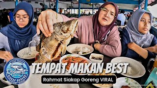 Kedai Makan Rahmat Siakap Goreng Di Johor Ini Jadi Perhatian Ramai‼️ [upl. by Aiken486]