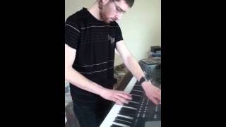 Yiddi frishman super fast chasidish song on the keyboard [upl. by Anwahsed]