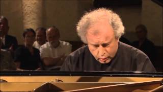 Andras Schiff joue Bach  ouverture [upl. by Yrellam224]