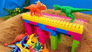 공룡 블럭다리 Dinosaurs fight on the color block bridge [upl. by Ackerman]