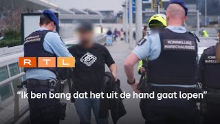 Bestuurder verdachte auto gaat confrontatie aan met marechaussees Nick en Hans  Schiphol Airport [upl. by Nivad845]