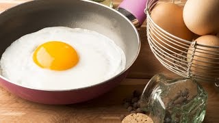 How To Perfectly Cook an Egg in 3 Seconds [upl. by Ilak]