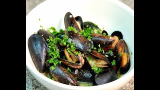 DELICIOSOS MEJILLONES AL AJILLO Y VINO BLANCO by césar jiménez cocina [upl. by Jilleen]