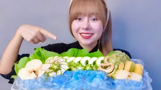 ASMR BLUE JELLYFISH EATING SOUNDS LINHASMR [upl. by Samaria651]