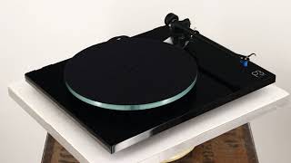 Rega Planar 3  Elys 2  Black [upl. by Aralomo604]