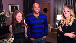 Hollywood Game Night TARYN MANNING DONALD FAISON amp KALEY CUOCO Interview  ScreenSlam [upl. by Brenna]