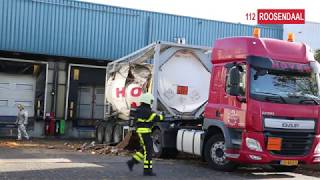 Tankwagen ontploft bij bedrijf in Roosendaal [upl. by Anertal]