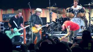 Pearl Jam with Neil Young  Rockin in the free world Toronto 2011 COMPLETE [upl. by Salvay]