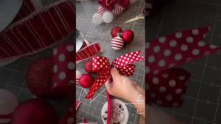 Quick and easy bow guide to help you with the season of bows diy tutorial christmastree bow [upl. by Bui751]