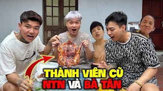 Văn Huỳnh  Đón Thành Viên Cũ Team Bà Tân Vlogs Vs NTN Vlogs [upl. by Repinuj]